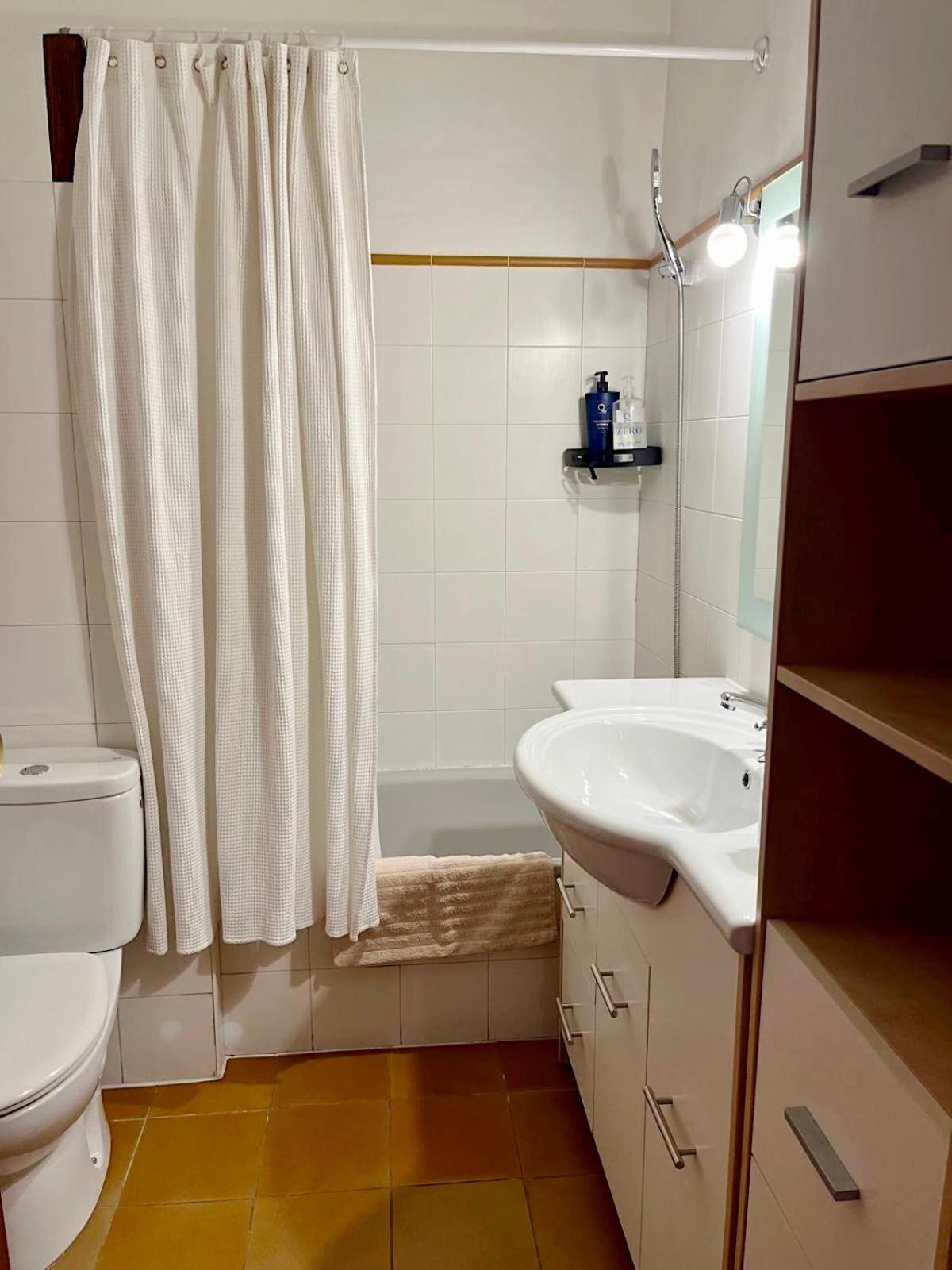 Encantador Apartamento En Estella-Lizarra Luaran gambar