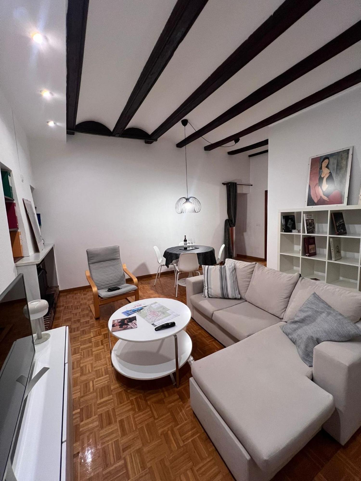Encantador Apartamento En Estella-Lizarra Luaran gambar